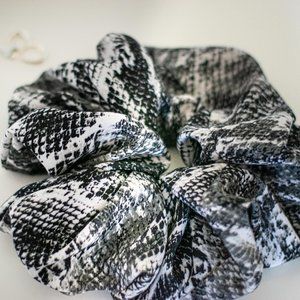 Handmade, Jumbo XL scrunchies!